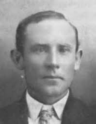 Here's another favorite image from Williamson County Historical Society's  Page: Nat and Mollie Kinnard Fleming and family