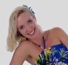 Elena Russell's Instagram, Twitter & Facebook