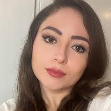 Sandy Leyva's Instagram, Twitter & Facebook