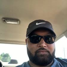 Larry P. Mitchell, II (@larrymitch7)