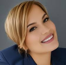 Shari Brenner's Instagram, Twitter & Facebook