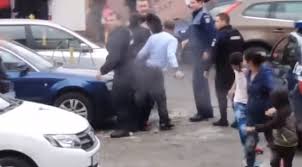 Video Lupte De Stradă Cu Polițiștii In Tulcea
