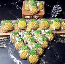 Resep nastar isi nanas ini menjadi salah satu nastar klasik. Nastar Nastar Bentuk Nanas Kue Nastar Lazada Indonesia