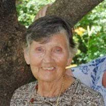 Ophelia Barker's Instagram, Twitter & Facebook