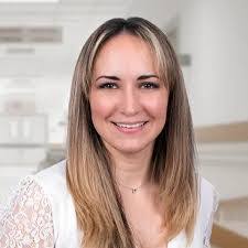 Arturo Abanto's Instagram, Twitter & Facebook