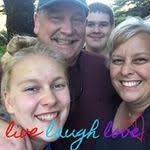 Wendy Hammes's Instagram, Twitter & Facebook