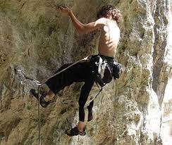 Adam ondra, professional rock climber and black diamond athlete, is widely regarded as the world's best rock climber. Die Wunderkinder Des 10ten Grades Bergsteigen Com