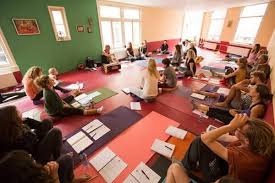 We have listed a number of good yoga schools in amsterdam for you! Contact Svaha Yoga Amsterdam Vinyasa Flow Yoga