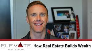 Steve Lamothe's Instagram, Twitter & Facebook