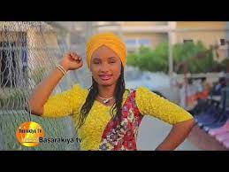 وجه الكاميرا إلى رمز qr لتحميل tiktok. Ø§ØºØ§Ù†ÙŠ Ù‡ÙˆØ³Ø§ 2018 New Hausa Music Youtube