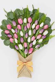 Maybe you would like to learn more about one of these? Mother S Day Bouquets For Every Type Of Mom That You Can Order Online Flower Bouqet Mothers Day Flower Delivery Bouquet
