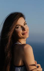 Russian-speaking young people in London, United Kingdom