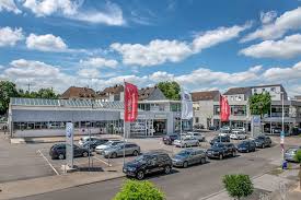 Gardinen und haustextilien bett und badzubehör teppichböden und teppichen malerbedarf haushaltsartikeln lampen heimwerkerartikeln und lebensmitteln. Ihr Vw Audi Skoda Partner In Hamm Autohaus Franken