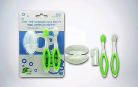 13 Rekomendasi Sikat Gigi Untuk Bayi Yang Usianya Di Bawah 1 Tahun Bukareview