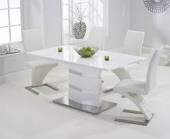 Uk delivery & finance available. Mark Harris Springfield White High Gloss Dining Table And 4 Hereford White Chairs Cfs Furniture Uk