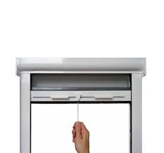 Pour votre pergola bioclimatique en matière aluminium et acier, en exclu web sur idmarket.com, des petits prix sont à saisir sur chaque produit. Moustiquaire Enroulable Sur Mesure Fenetre Francemoustiquaire Fr