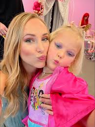 Madelineolingerservingtnrealtorstyle