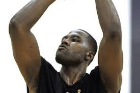 Melissa Joan Hart, TV's Sabrina, lists Sherman Oaks home