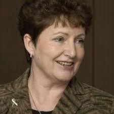 Esme Mason's Instagram, Twitter & Facebook