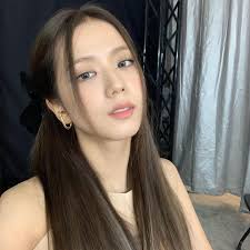 She's a member of blackpink. Blackpink Member Jisoo Bags Her First Leading Role In Snowdrop Headed By Sky Castle Director And Screenwriter Pinkvilla