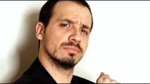 #juste pause toi et restent le vent #kaamelott #arthur pendragon #french movies #french side of tumblr #alexandre astier. 8 Conseils Aux Jeunes Acteurs D Alexandre Astier Kaamelott Youtube