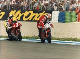 In questa stagione ottiene due vittorie ( italia e germania ), un secondo posto in cina, tre terzi posti ( spagna , gran bretagna e australia ) e due pole position. Entrevista Jorge Martinez Aspar Valentino Se Fijaba En Mi A La Hora De Frenar