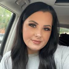 Who is a great hairstylist in Milledgeville?