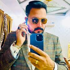 Adnan Sami took to social media and shared a glimpse of his latest gear