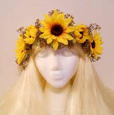 40 Best Sunflower Crown Design Ideas For Amazing Wedding Flower Head Wreaths Baby Breath Flower Crown Flower Crown