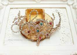 pin on bridal headpiece 新娘頭飾
