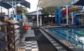 Sahabat traveler's, untuk bisa menikmati keseruan bermain dan berenang di air kolam renang pandiga, setiap pengunjung harus. 10 Gambar Kolam Renang Paragon Depok Harga Tiket Masuk Lokasi Alamat Jam Buka Tutup Hotel Villa Di Sekitar Nomer Telepon Jejakpiknik Com