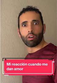 Mi reacción cuando me dan amor #funny #parati #foryou #trend