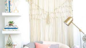 Even when you're just a beginner, there are plenty of easy patterns to start with that still look amazing. Diy Macrame Curtain Makeful