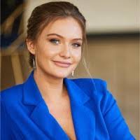 Michelle Ciano's Instagram, Twitter & Facebook