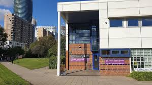 Flat a, 52a, east india dock road, poplar, london, e14 6je. Damira Dental Studios Island Health Damira Dental