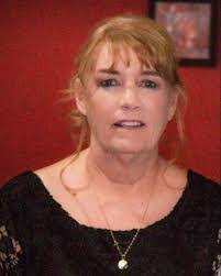 Peggy Braswell's Instagram, Twitter & Facebook