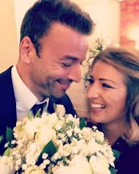 Happy wedding day @CTWolstenholme and Caris Ball ! 💍