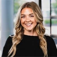 Lillian Teague's Instagram, Twitter & Facebook