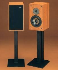 Best Bookshelf Speakers Of 2018 Vintage Speakers Bookshelf Speakers Audio Speakers