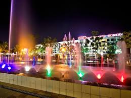 Bayangkan, hatten hotel melaka yang 5 bintang tu pun penuh. 9 Hotel Menarik Yang Terletak Di Tepi Sungai Melaka Dan Berhampiran Jonker Walk Catatan Travel Sabrina