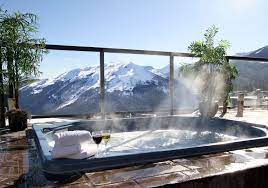 Of course, prices vary depending on your travel dates, location, and the hotel amenities, such as if you want a banff hotel with a private hot tub. Jacuzzi Hotels In Alberta For A Steamy Escape