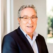 Stuart Schuster's Instagram, Twitter & Facebook