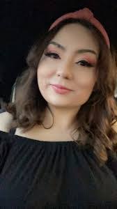 Katie Fritts's Instagram, Twitter & Facebook