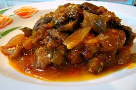 Ferahlığı ve doyuruculuğuyla yeri çok başkadır. Nefis Pratik Patlican Yemekleri