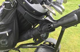 This bag does come with slots for clubs with a dimension of 1.5 x2.5 for 8 iron slot and 1.5 x 1.75 for two iron slot and for the wood which are 3 slots 1.75 x 2.5. Sun Mountain H2no Lite Cart Golf Bag Review Golfalot