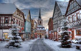 It is located in lohr am main, in the spessart nature reserve. Lohr Am Main Foto Bild Digiart Sonstiges Spessart Bilder Auf Fotocommunity