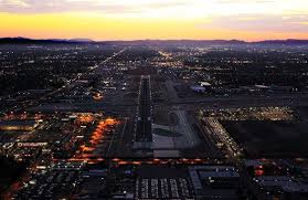 The airport serves downtown los angeles and the northern greater los angeles area, which include glendale, pasadena, and the san fernando valley. Hollywood Burbank Airport Los Angeles Airports Visit Burbank