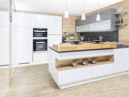 Kucheninsel Board Ristrutturazione Cucina Progetti Di Cucine Cucine Rustiche