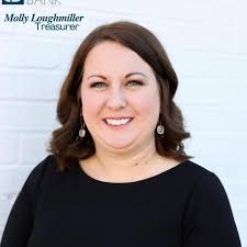 Danielle Risinger's Instagram, Twitter & Facebook