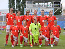Entdecken sie die radsportbekleidung der nationalmannschaft schweiz hier au all4cycling. Ofb Frauen Bei Em Premiere Gegen Frankreich Schweiz Island Sky Sport Austria